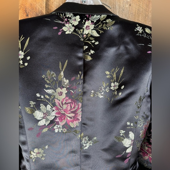 Zara Basic Jacquard Tuxedo Blazer - Size X-Small - Picture 8 of 16